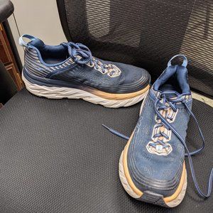 HOKA women tennis shoe